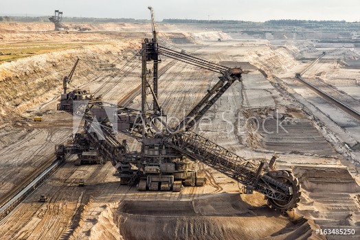 Picture of Bucket-wheel excavator mining